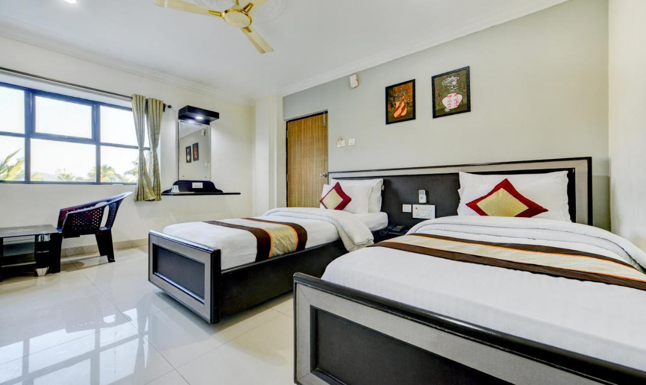 Hotel Salbala - Near Airport Madras Buitenkant foto