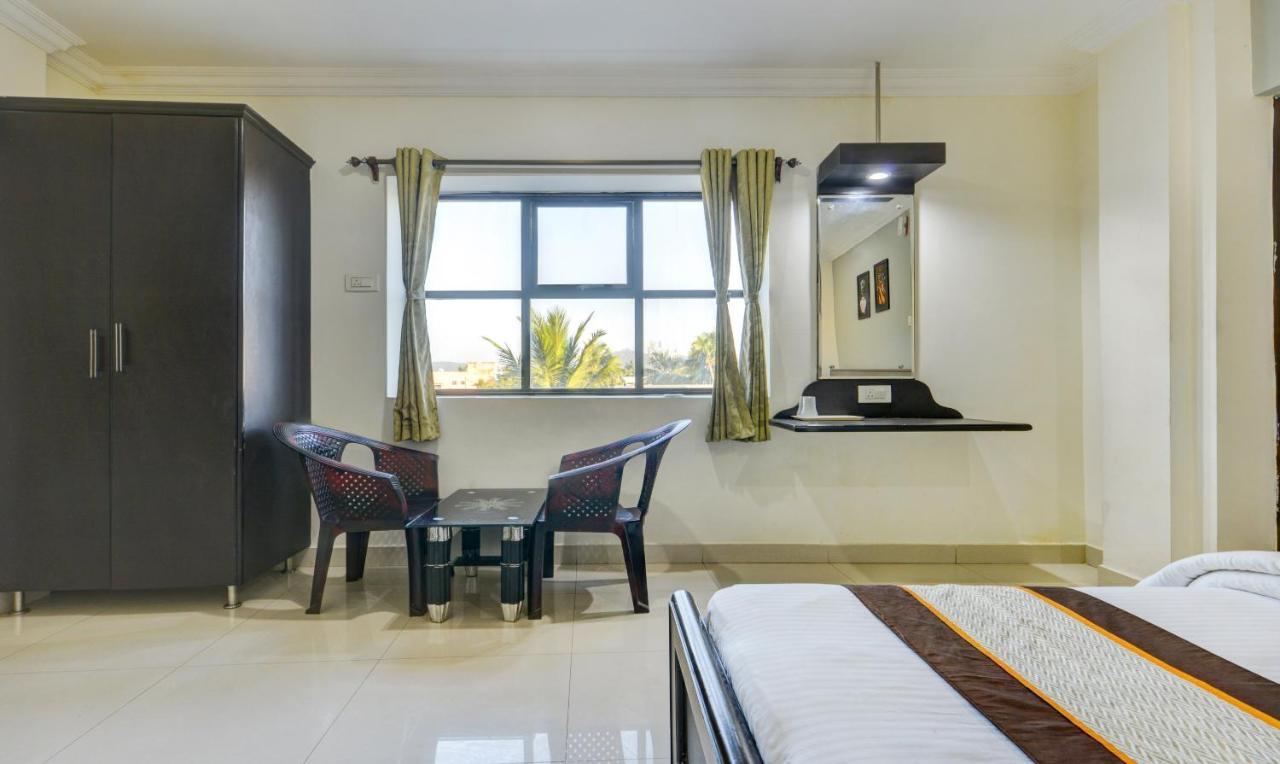 Hotel Salbala - Near Airport Madras Buitenkant foto